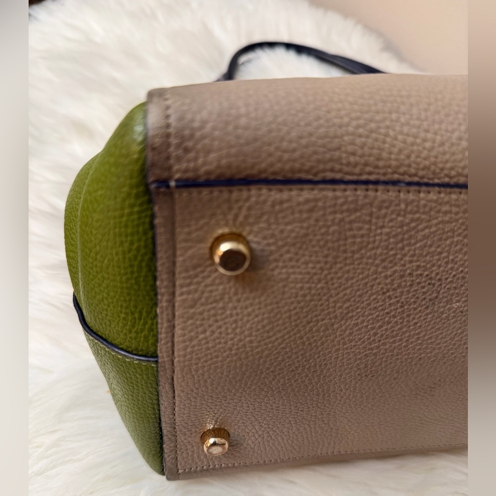 Coach Tan and Olive Leather Tote Bag#36514 - Picture 7 of 13